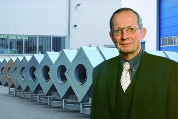 H. Freiberg, freelance consultant for the technical realization.